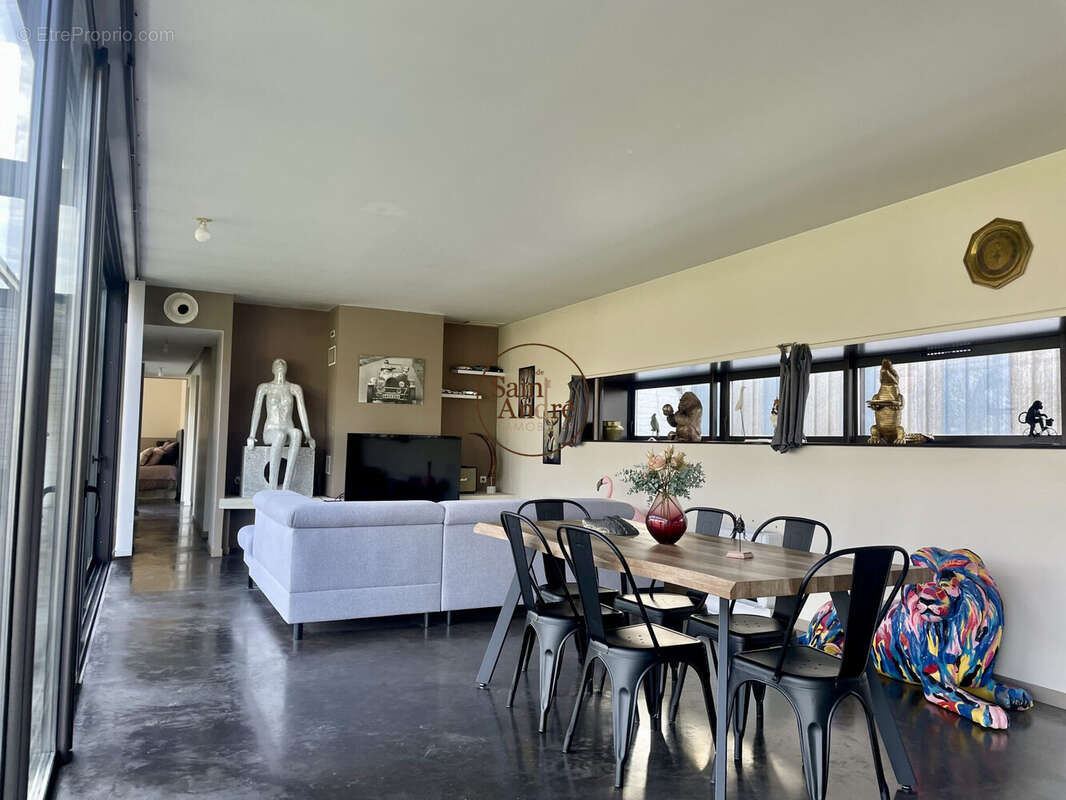 Maison 105 m² à Angouleme  - photo 3