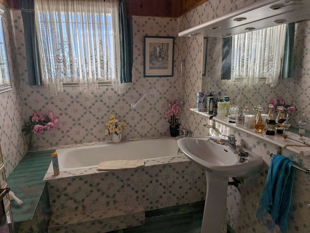 Maison à LA VALETTE-DU-VAR