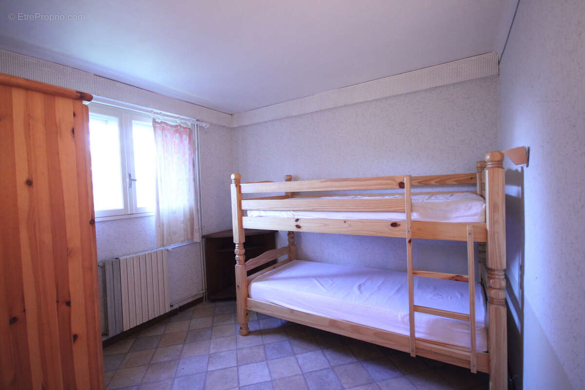 Maison à LAROQUE-D&#039;OLMES