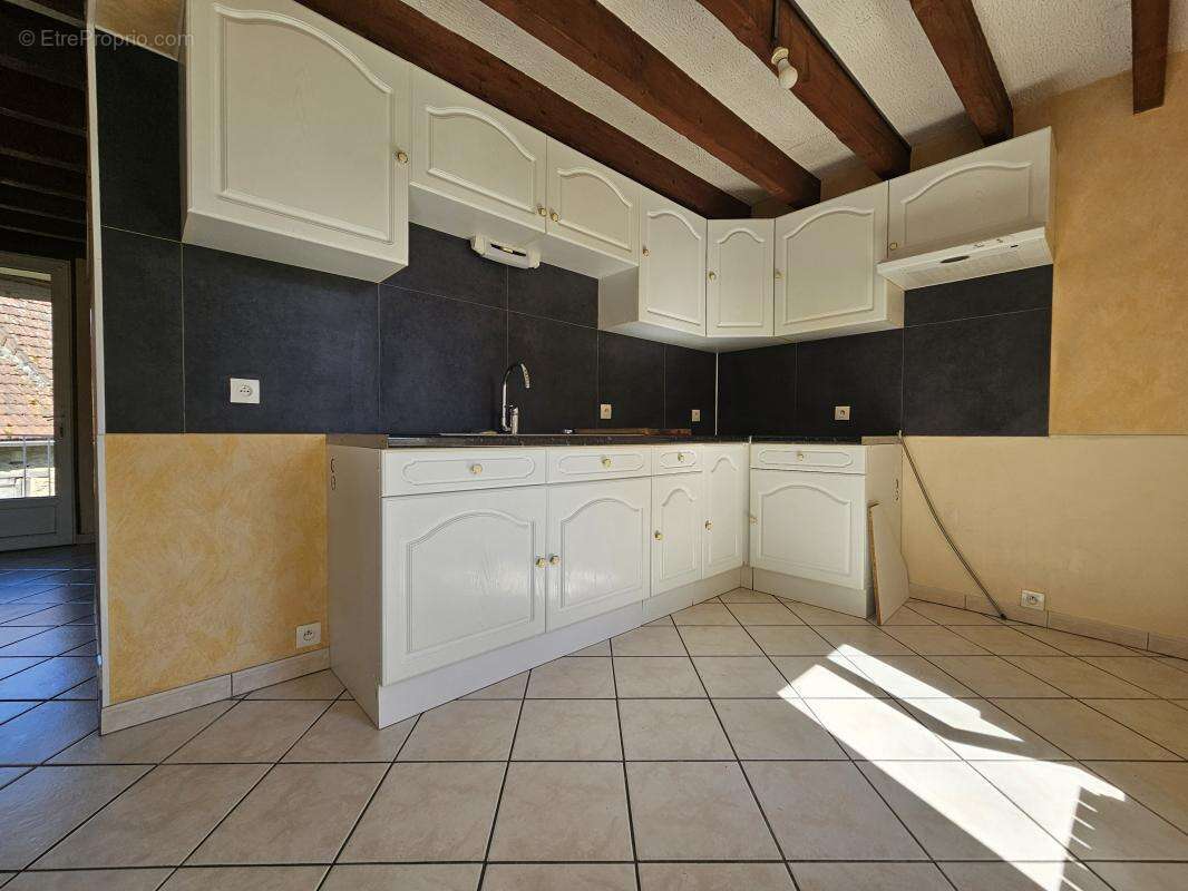 Maison 66 m² à Fleurat  - photo 2