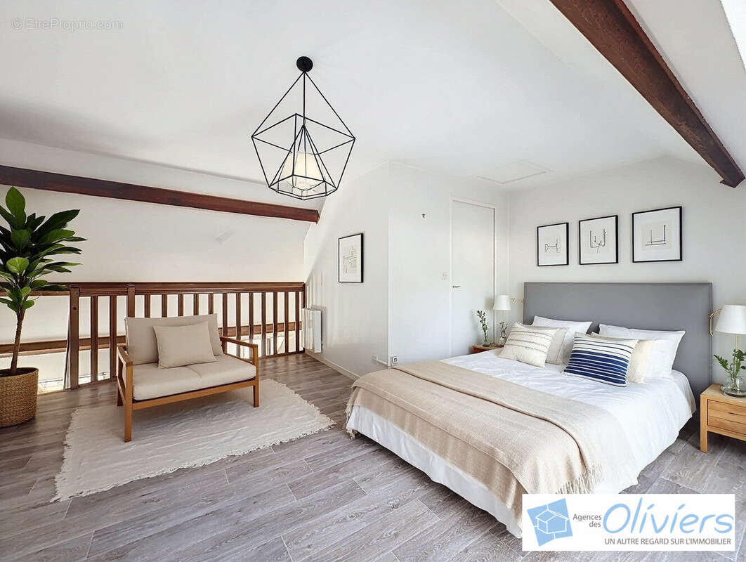 Appartement à CHEVREUSE