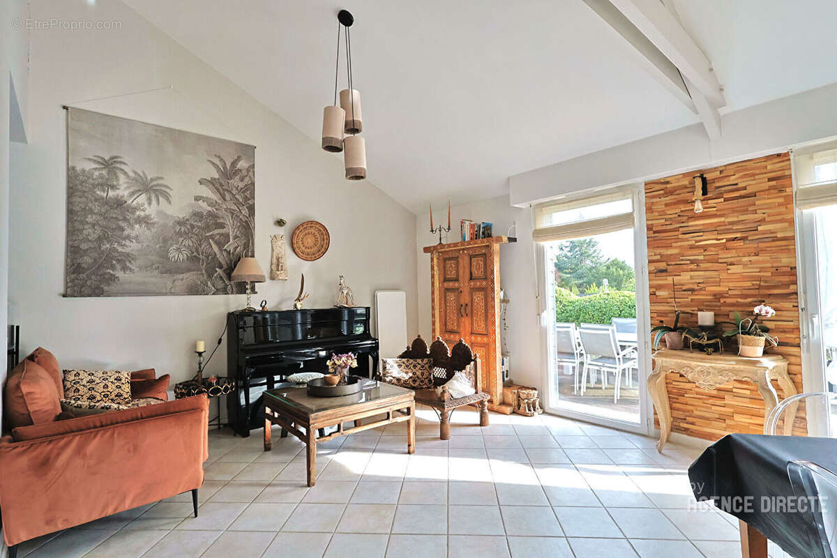 Maison à PLOUER-SUR-RANCE