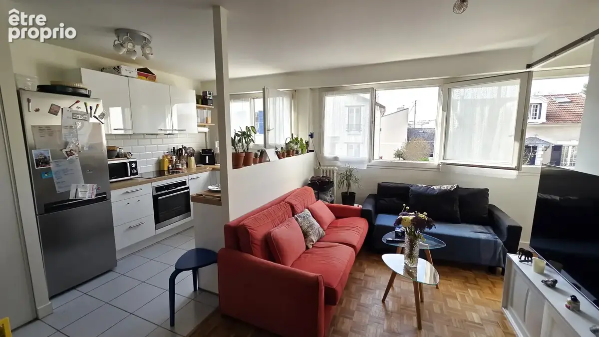 Proche Centre-ville - Proche RER A - Appartement 2 pièces 59,04m2 - Cave - Parking - photo 2
