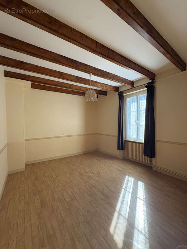 Maison à SAINT-SULIAC