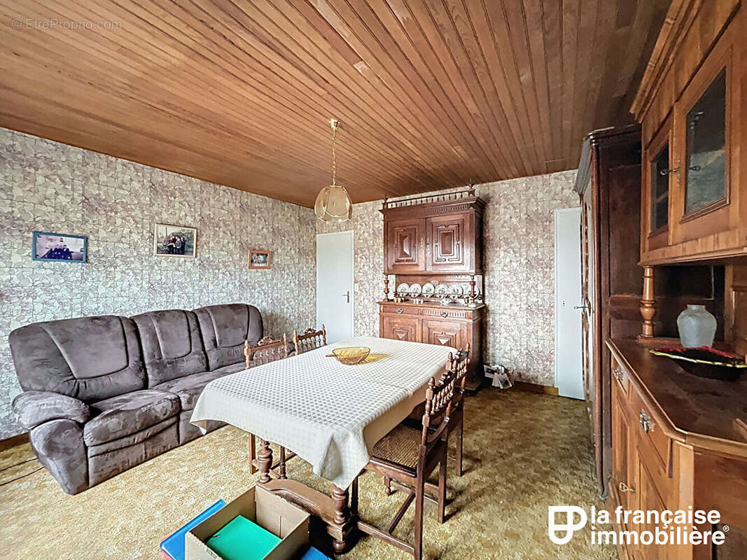 Maison à LA BOUEXIERE