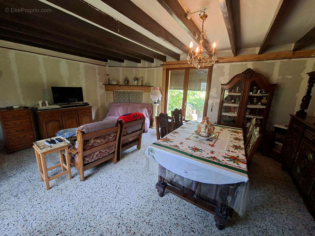 Maison à PLOMION