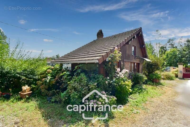 Maison à BLETTERANS