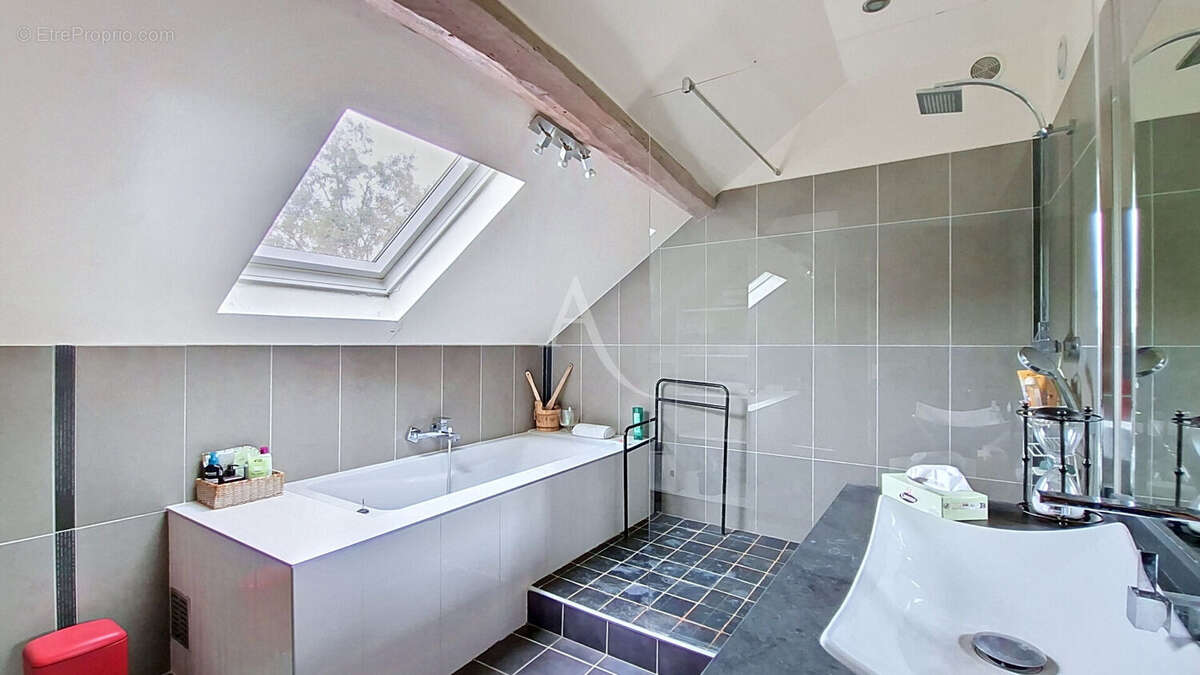 Maison Verrières-en-Anjou - photo 8