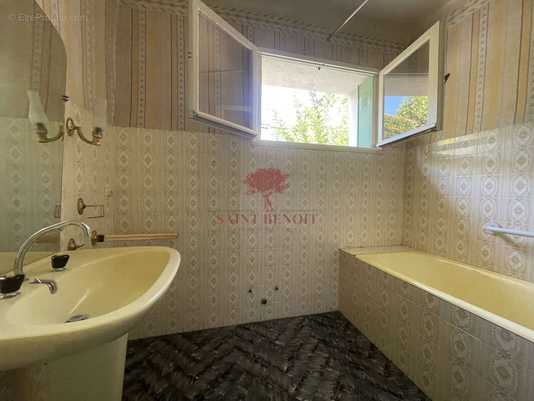 Exclusivite  -   a vendre maison de ville de type t4 - photo 8