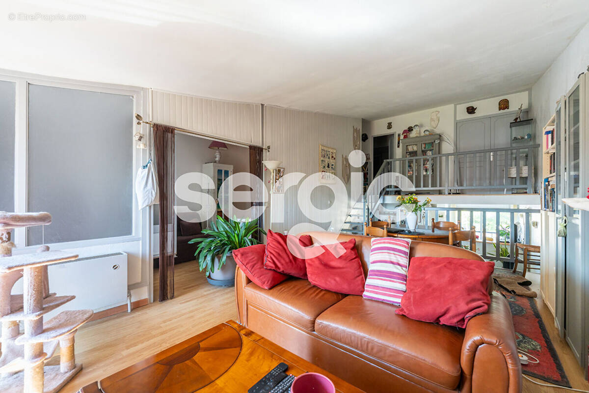 Appartement à TORCY