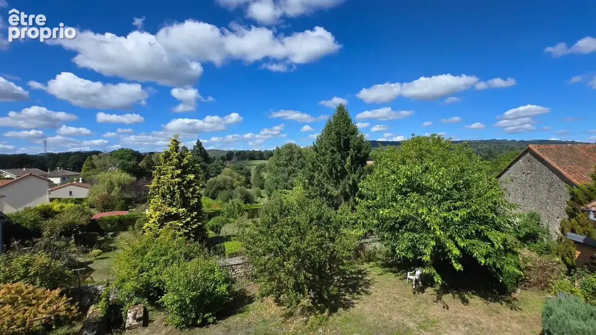 Maison Familiale de 9 chambres avec Grange et Jardin - Centre-Bourg - Calme et Tranquilité - photo 12