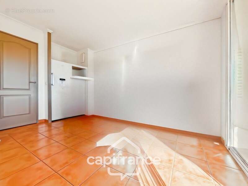 Appartement à MALLEMORT