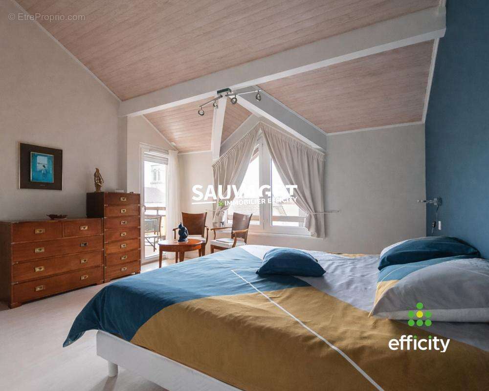 Appartement à REIGNIER