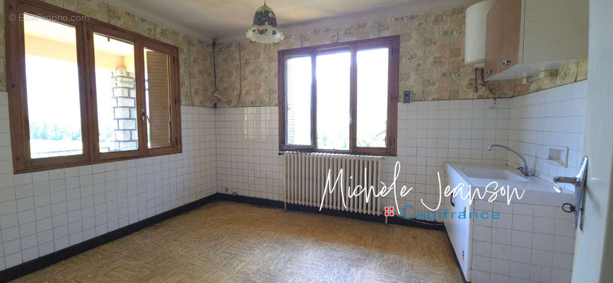 Maison à vendre 10 pièces LA CHAMBRE (73) - photo 8