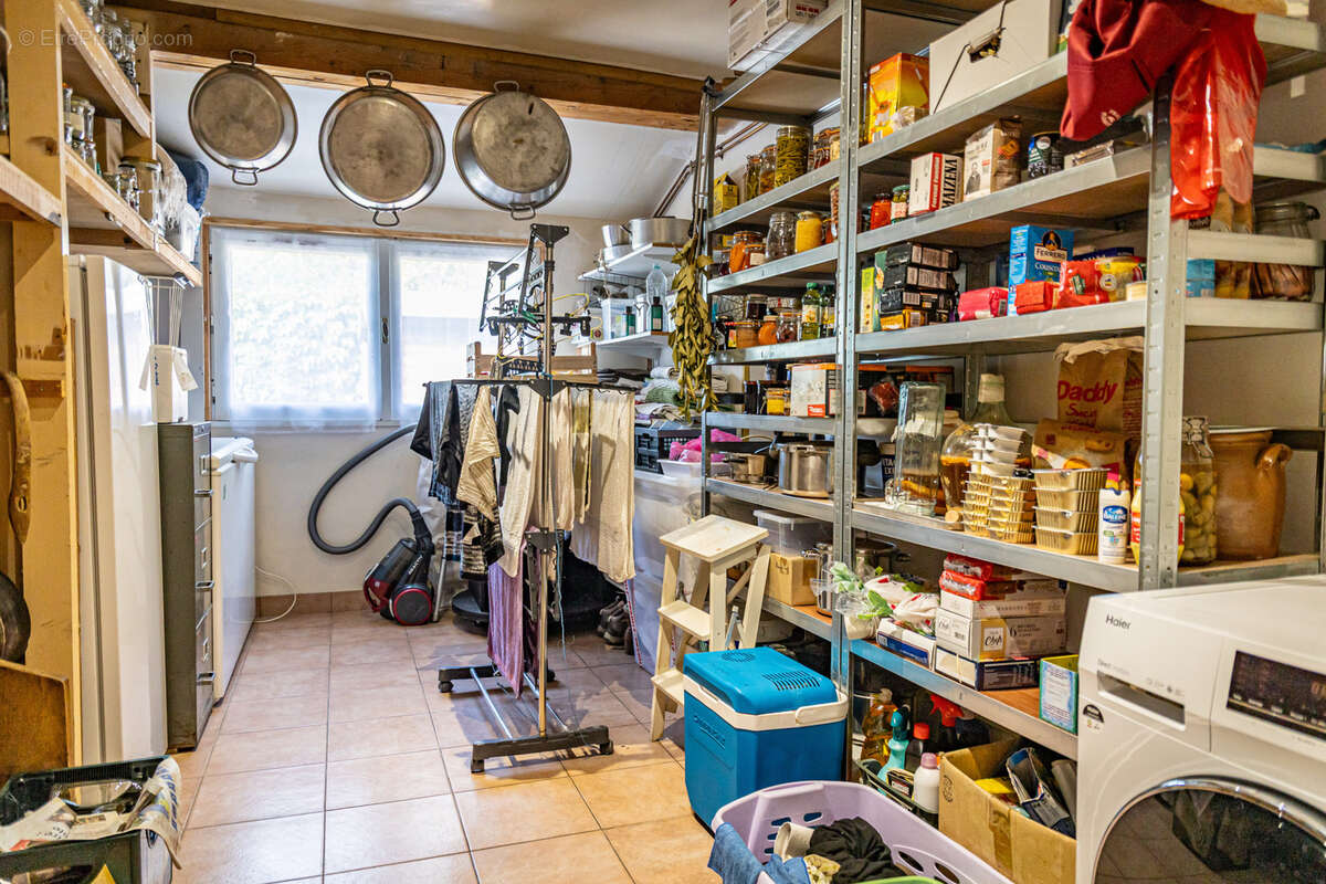 Maison à CAPOULET-ET-JUNAC