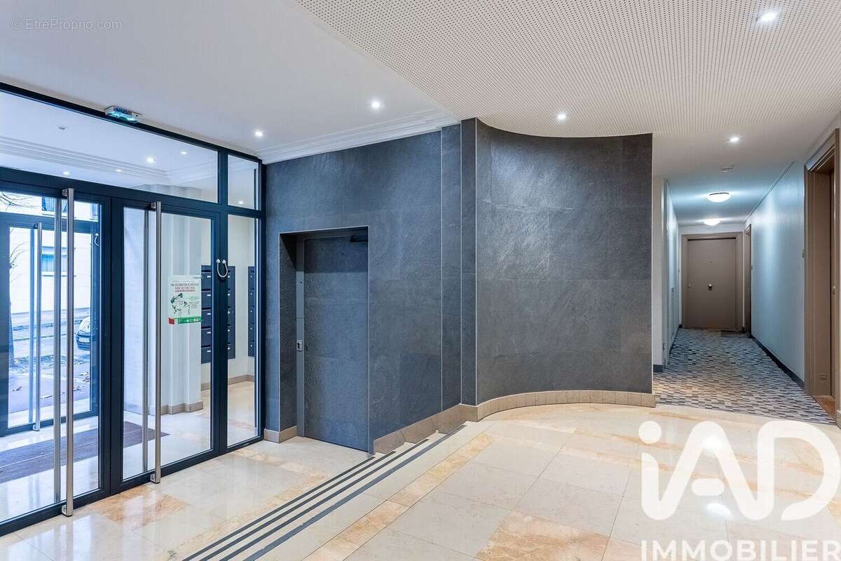 Photo 7 - Appartement à ISSY-LES-MOULINEAUX