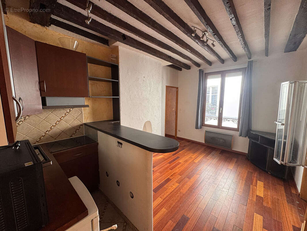 Appartement à PARIS-19E