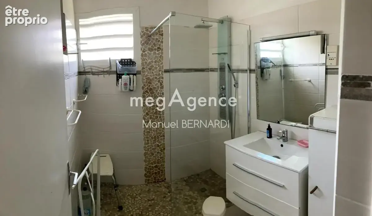 Maison 5 pièces - 101m² - Quartier calme Les Abymes - Terrain 439m² - photo 4