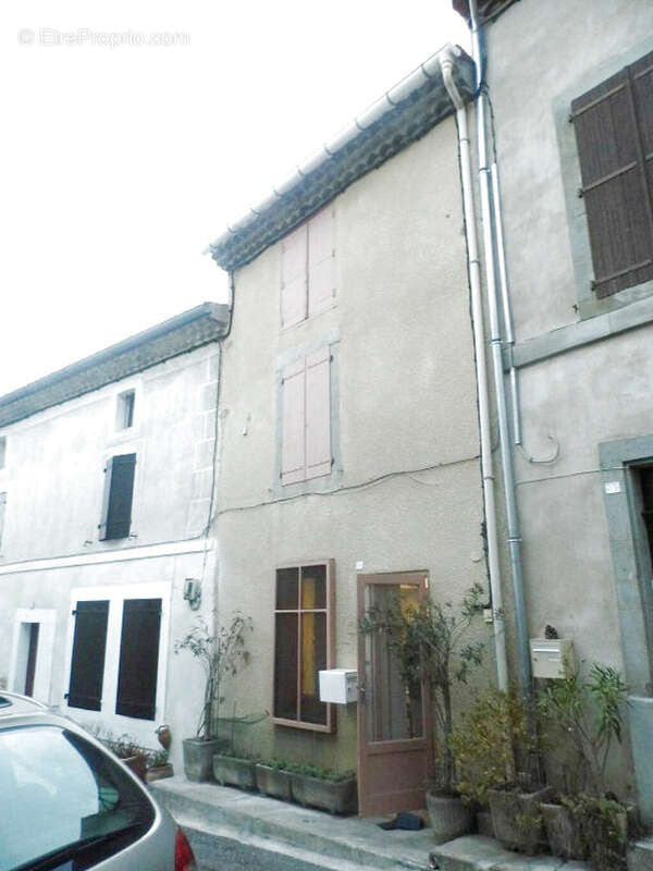 Maison à AZILLE
