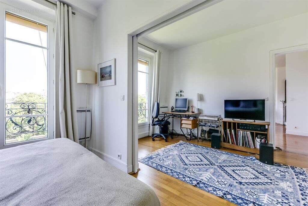 Appartement à PARIS-12E