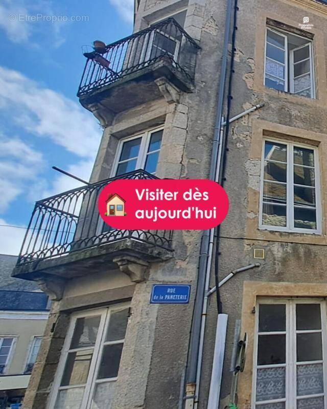 Maison à FRESNAY-SUR-SARTHE