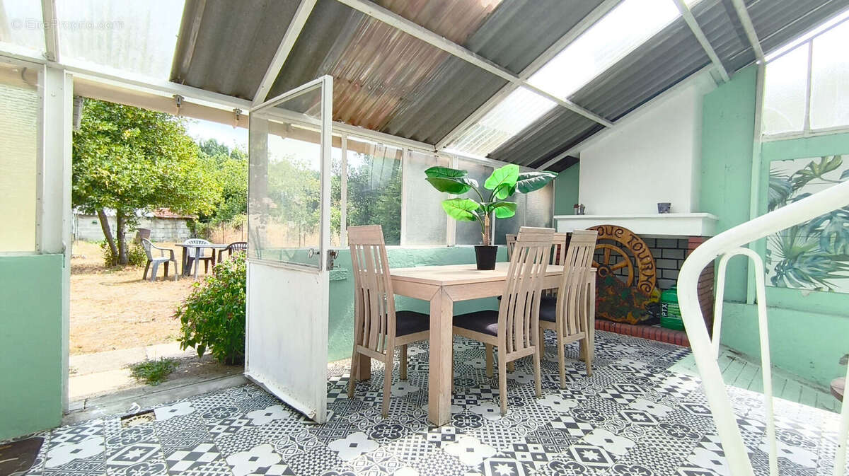 Maison 69m2 - COGNAC - photo 9