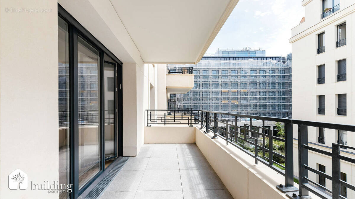 Appartement à LEVALLOIS-PERRET