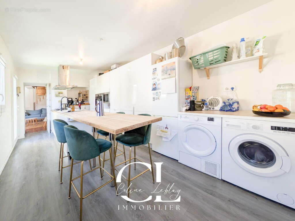 Maison à MEYRARGUES