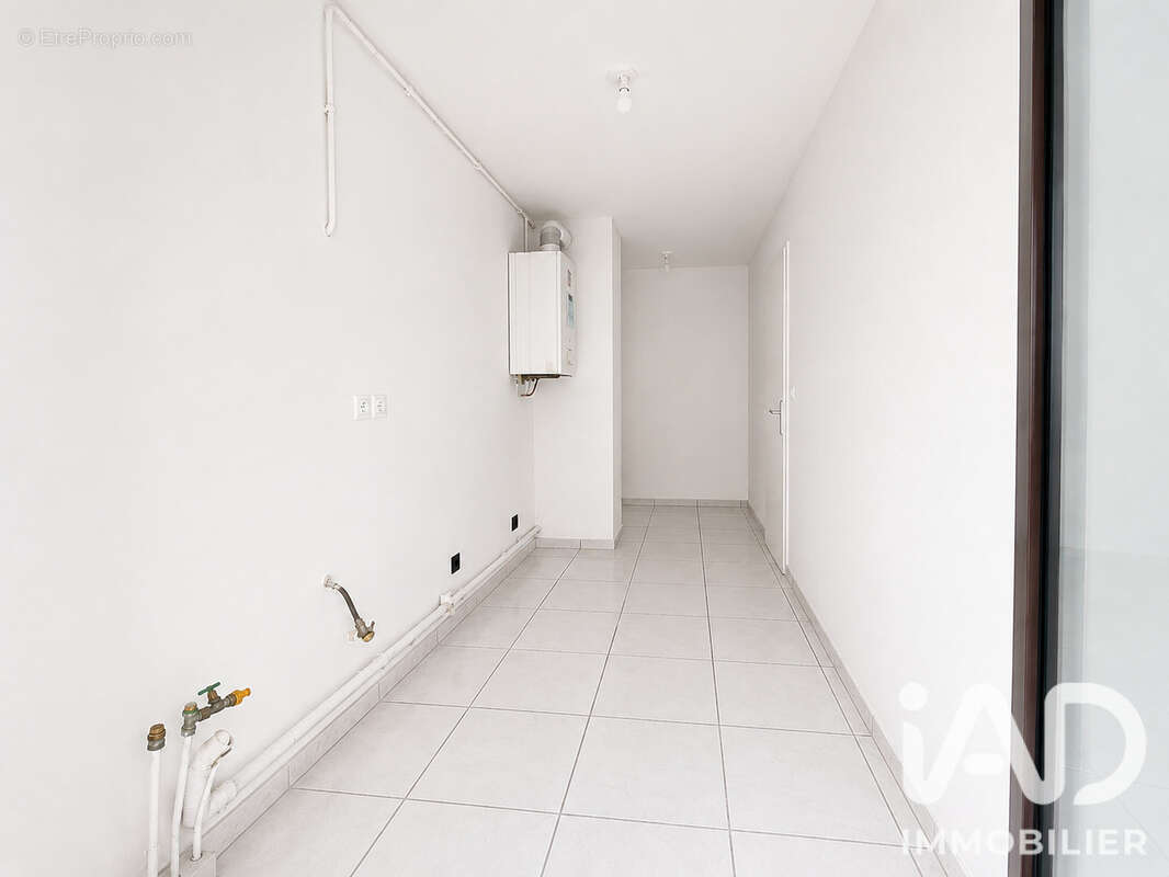 Appartement 56 m² à Frejus  - photo 9