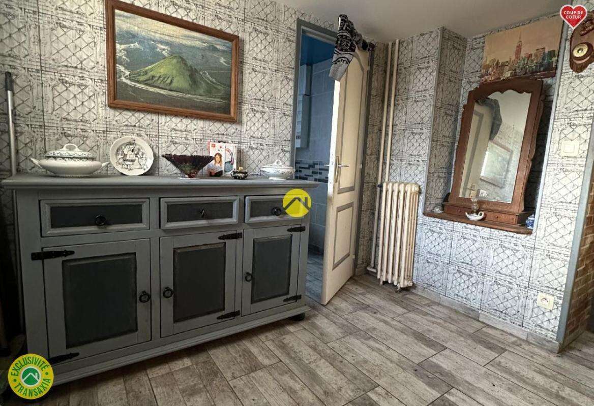 Maison à LA GUERCHE-SUR-L'AUBOIS