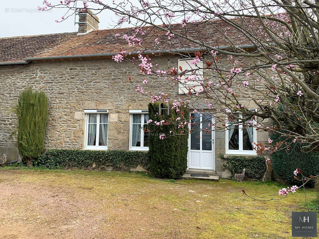 Maison 58 m² à Saint-Pierre-Des-Nids  - photo 6