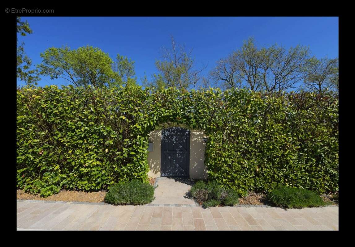 Maison à LE GUE-D&#039;ALLERE