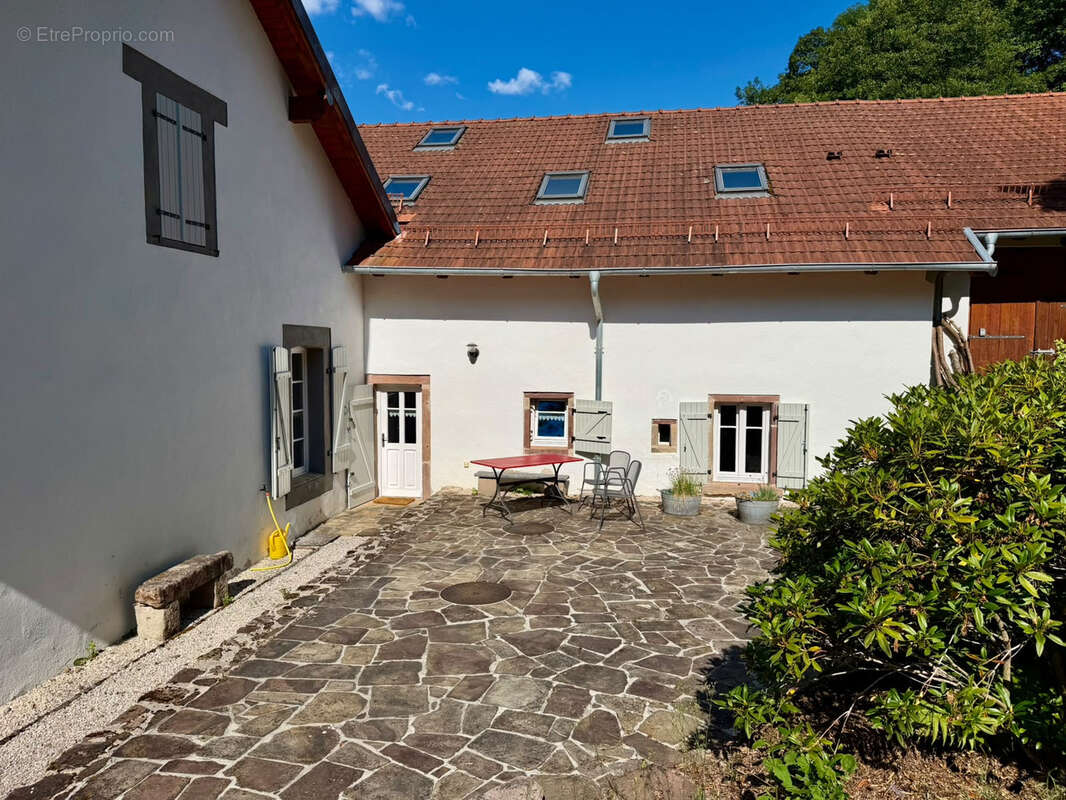 Maison à SERVANCE