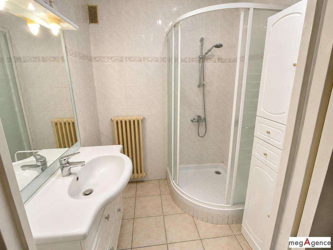 Rentabilité attractive + emplacement stratégique = opportunité à ne pas manquer ! - photo 7