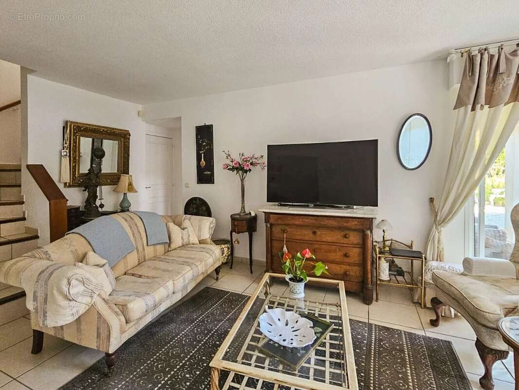 Maison à SAINT-RAPHAEL