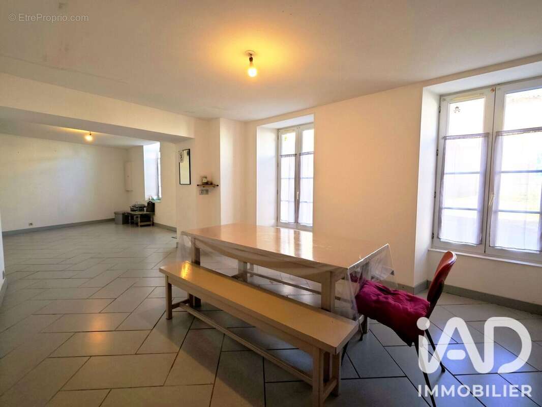 Maison 114 m² à Aulnay  - photo 6