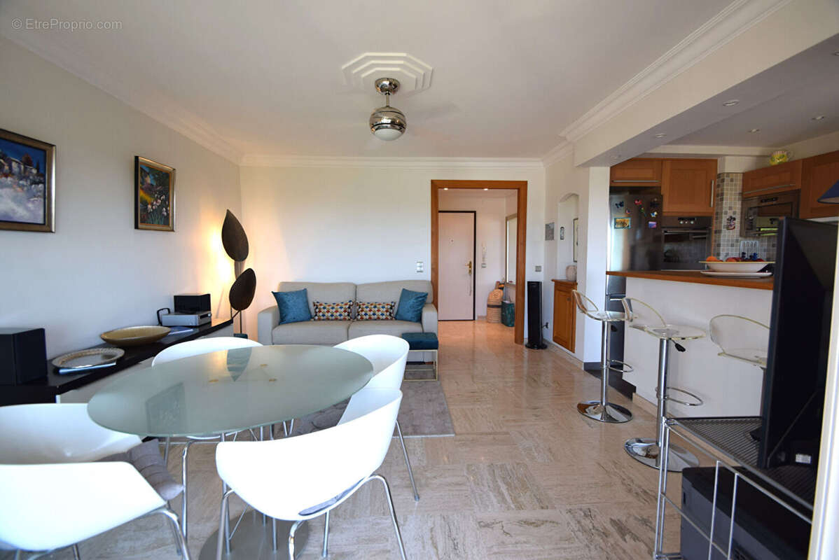 Appartement à SAINT-RAPHAEL