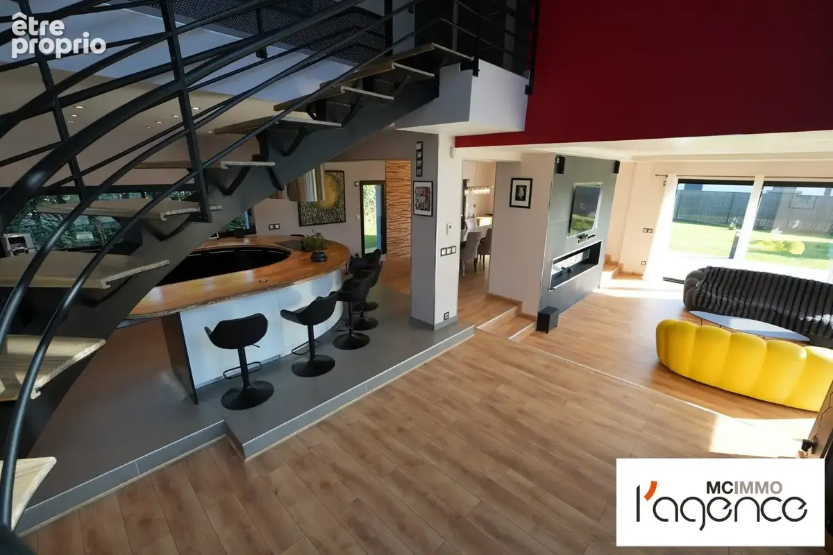 Photo Maison à Fontaine-La-Mallet au prix de 595 000€