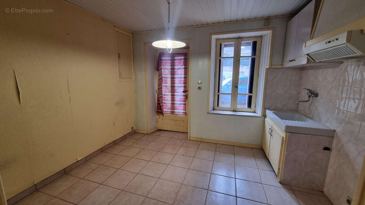 Maison à LUC-SUR-ORBIEU