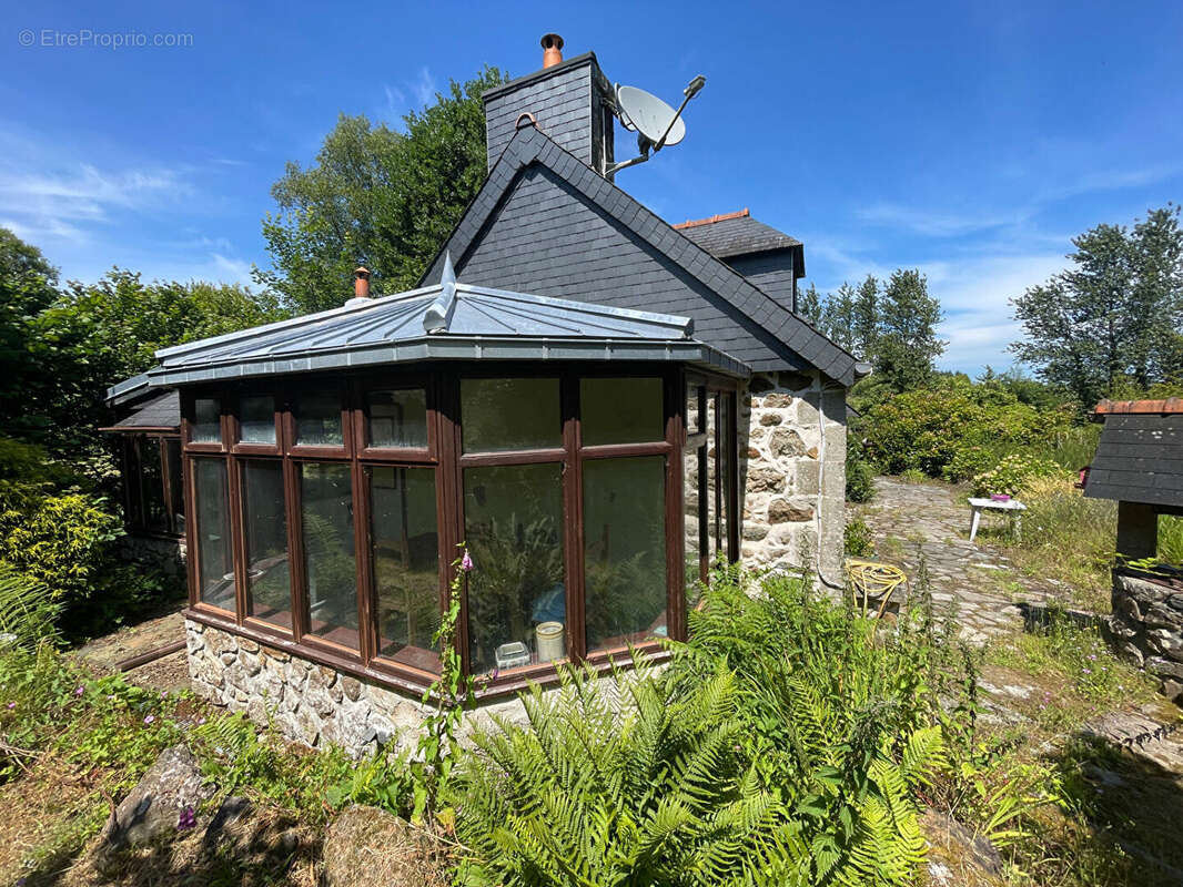 Maison à CALLAC