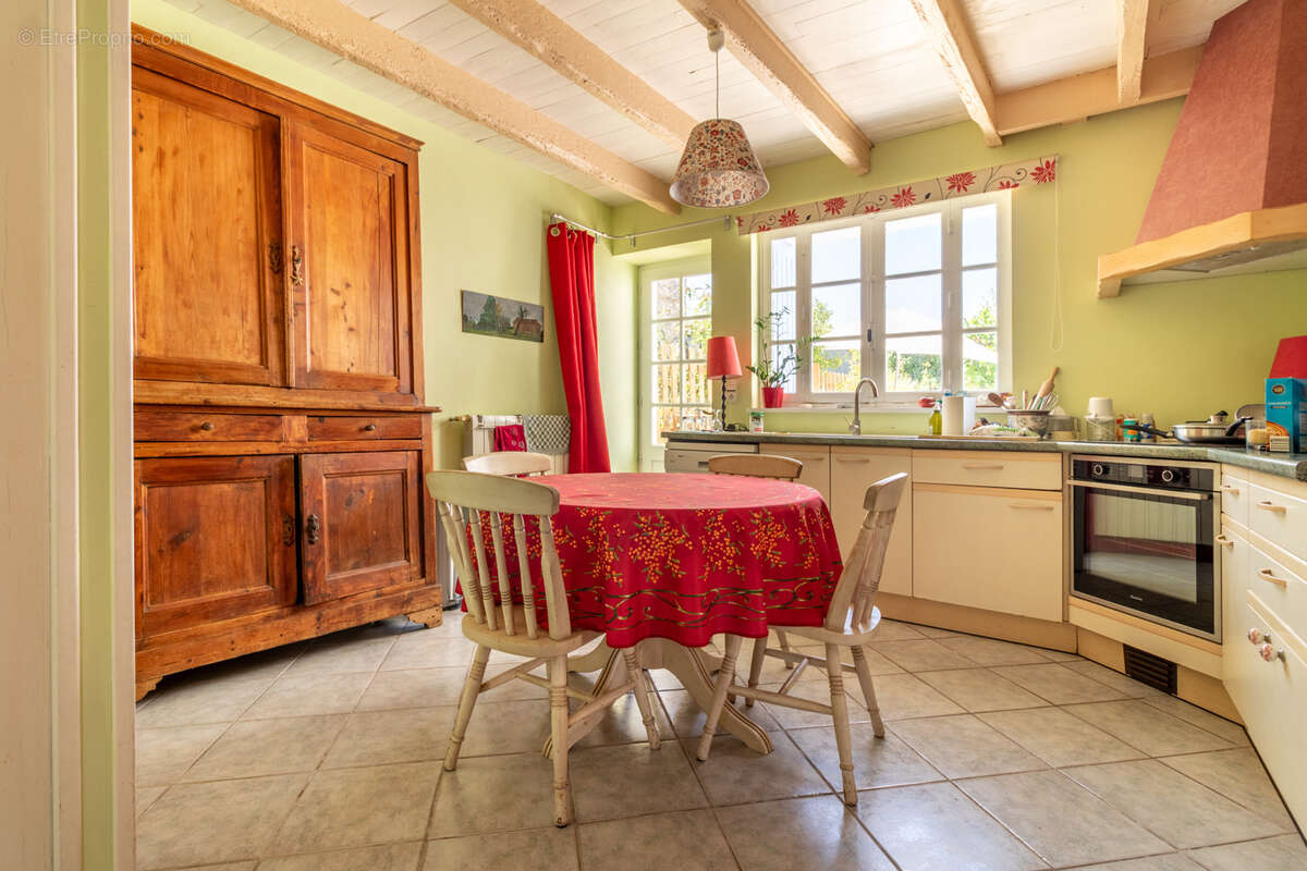 Maison à SAINT-SAVINIEN