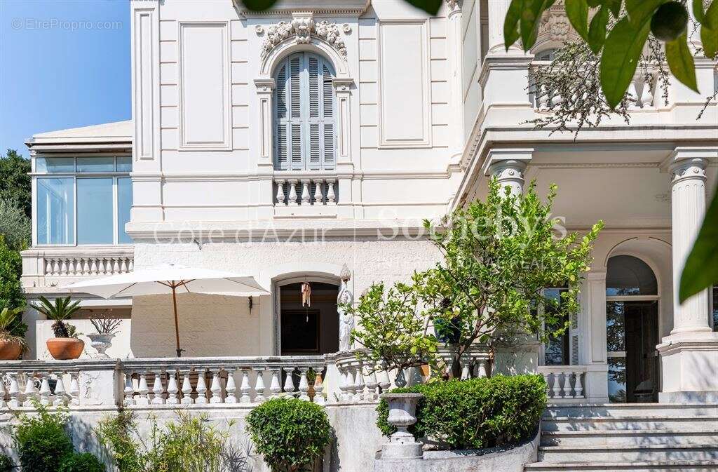 Exclusivité, appartement de prestige au sein de la Villa Diano, demeure historique du Mont Boron - photo 19