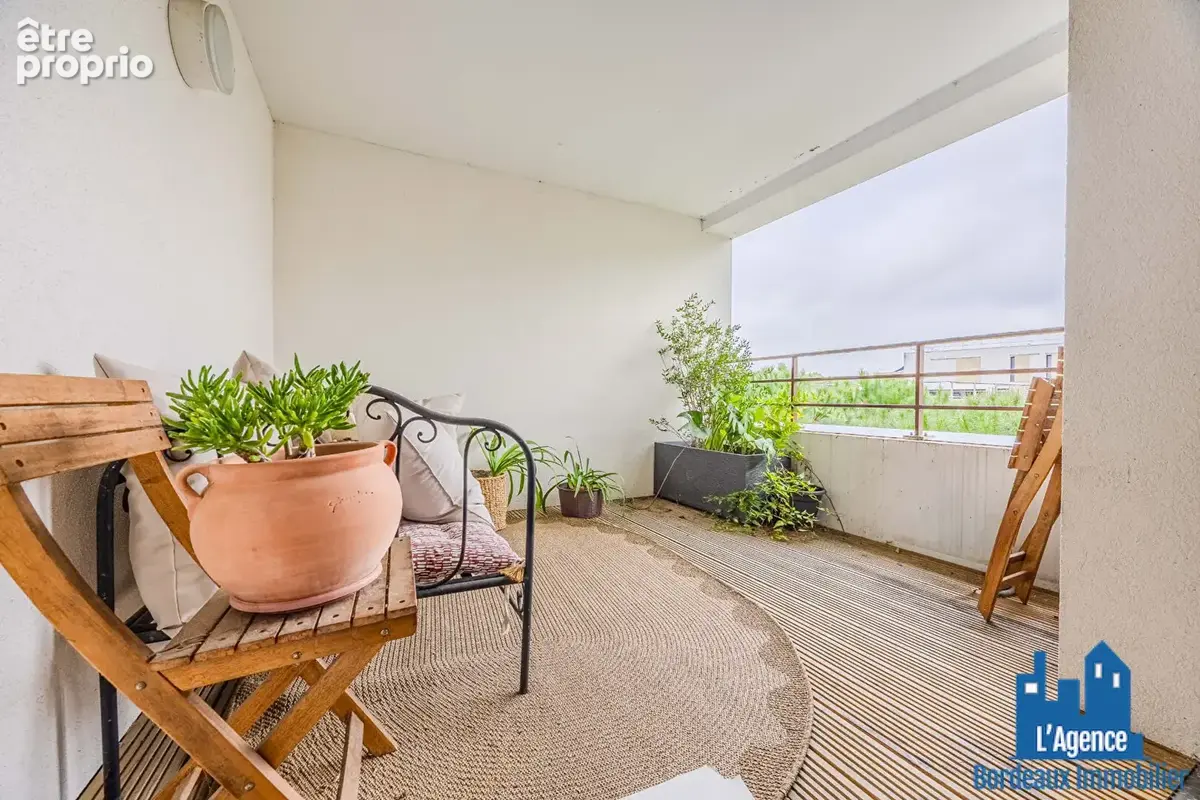 Exclusivité !!!  villenave d'ornon - appartement type 2 de 45 m² avec terrasse loggia et une place de parking couvert. michaël v - photo 12