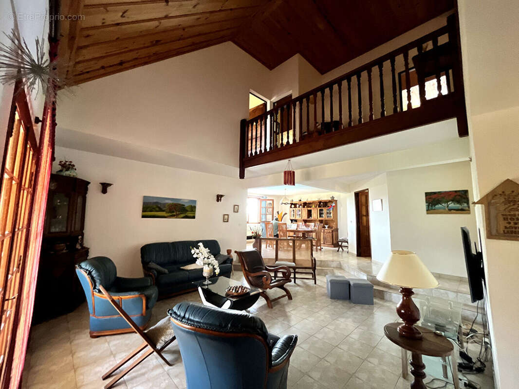 Maison à SAINT-BENOIT