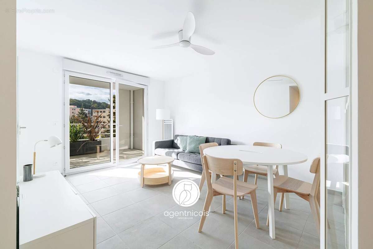 Appartement à CAGNES-SUR-MER