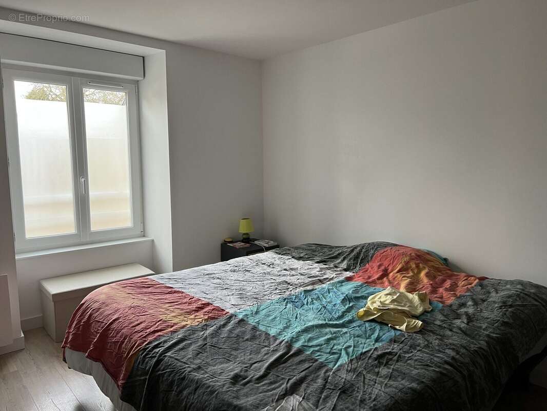 chambre 1 - Maison à FALAISE