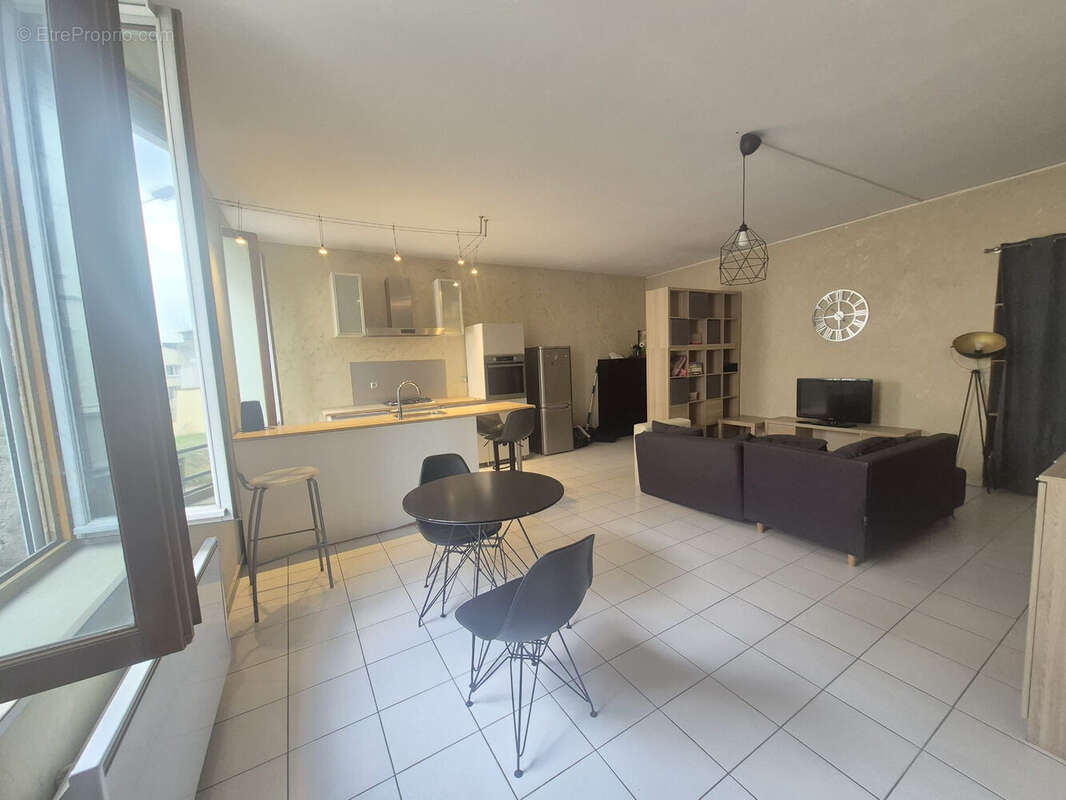 Photo 6 - Appartement à SAINT-ETIENNE