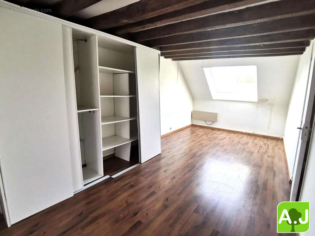 Maison 84 m² à La Chaussee-D'ivry  - photo 8