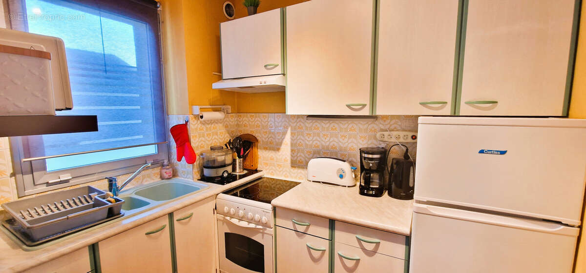 Appartement de type t1 avec balcon, grenier et place de stationnement a amelie-les-bains - photo 8