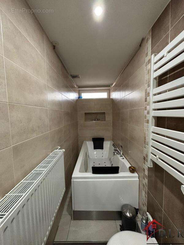 Appartement à MARLY